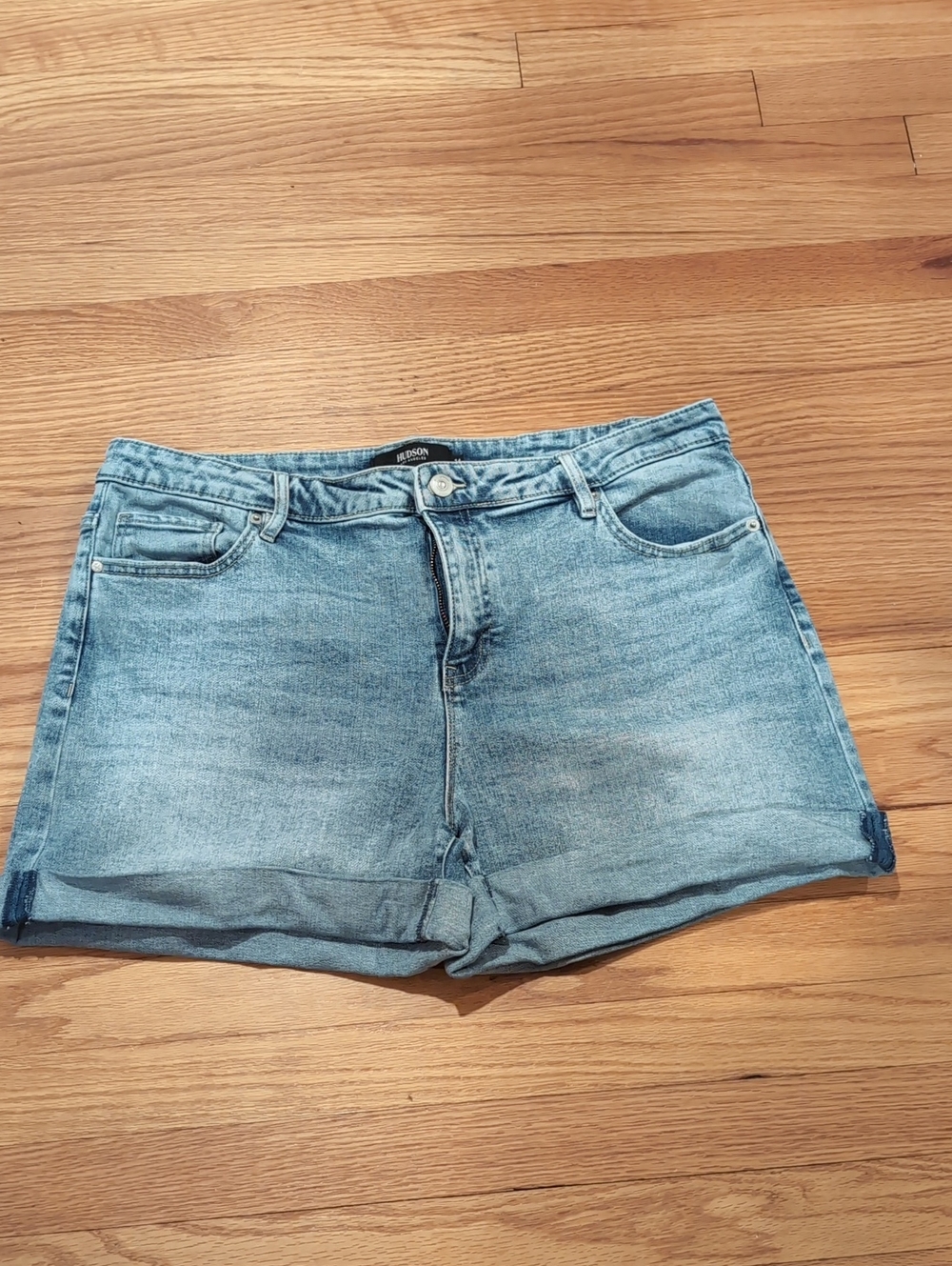 Hudson Jeans Light Blue Denim Roll-Hem Shorts